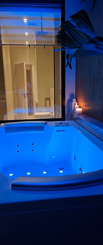Jacuzzi Zea Grand Deluxe