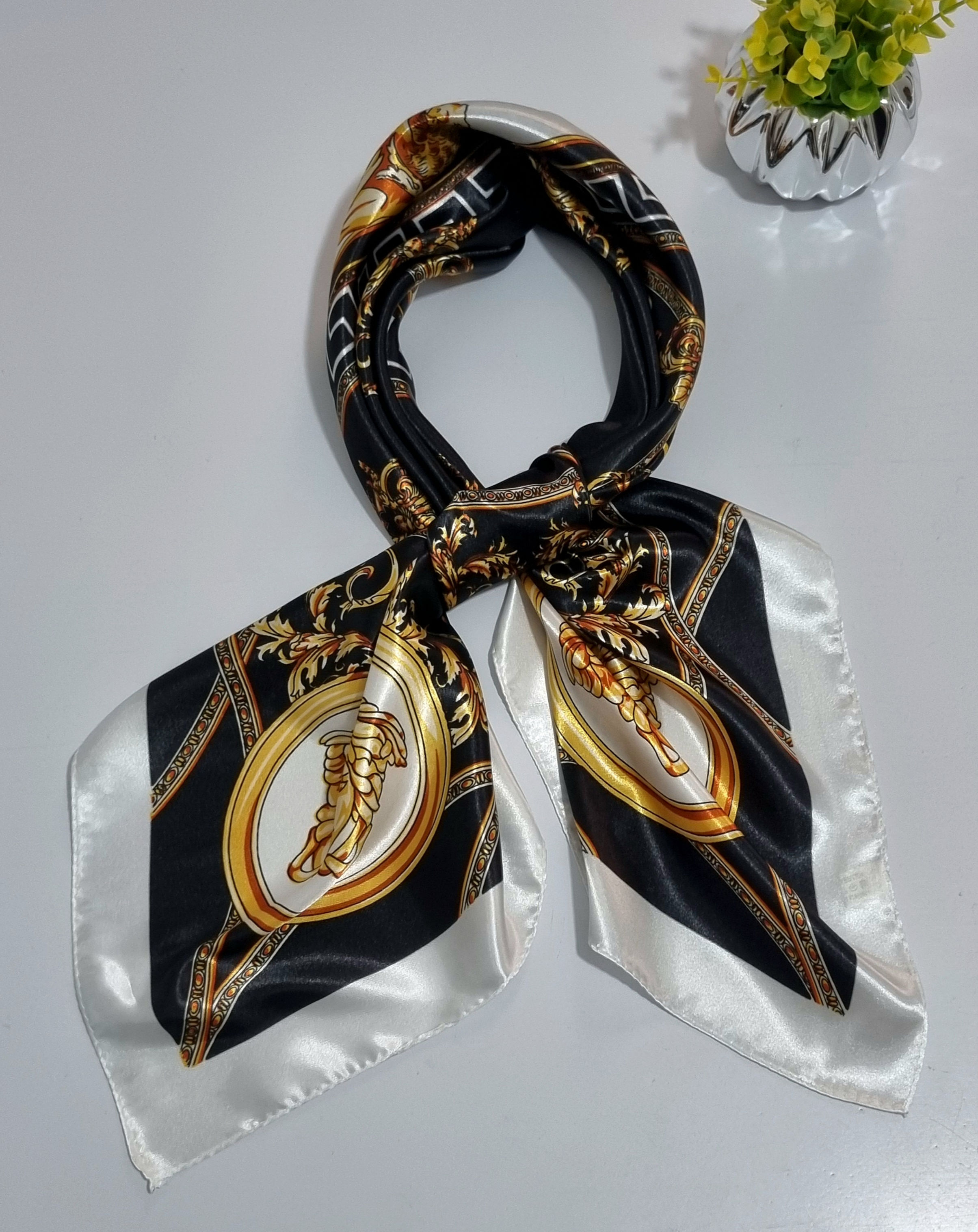 LENÇO grande preto dourado