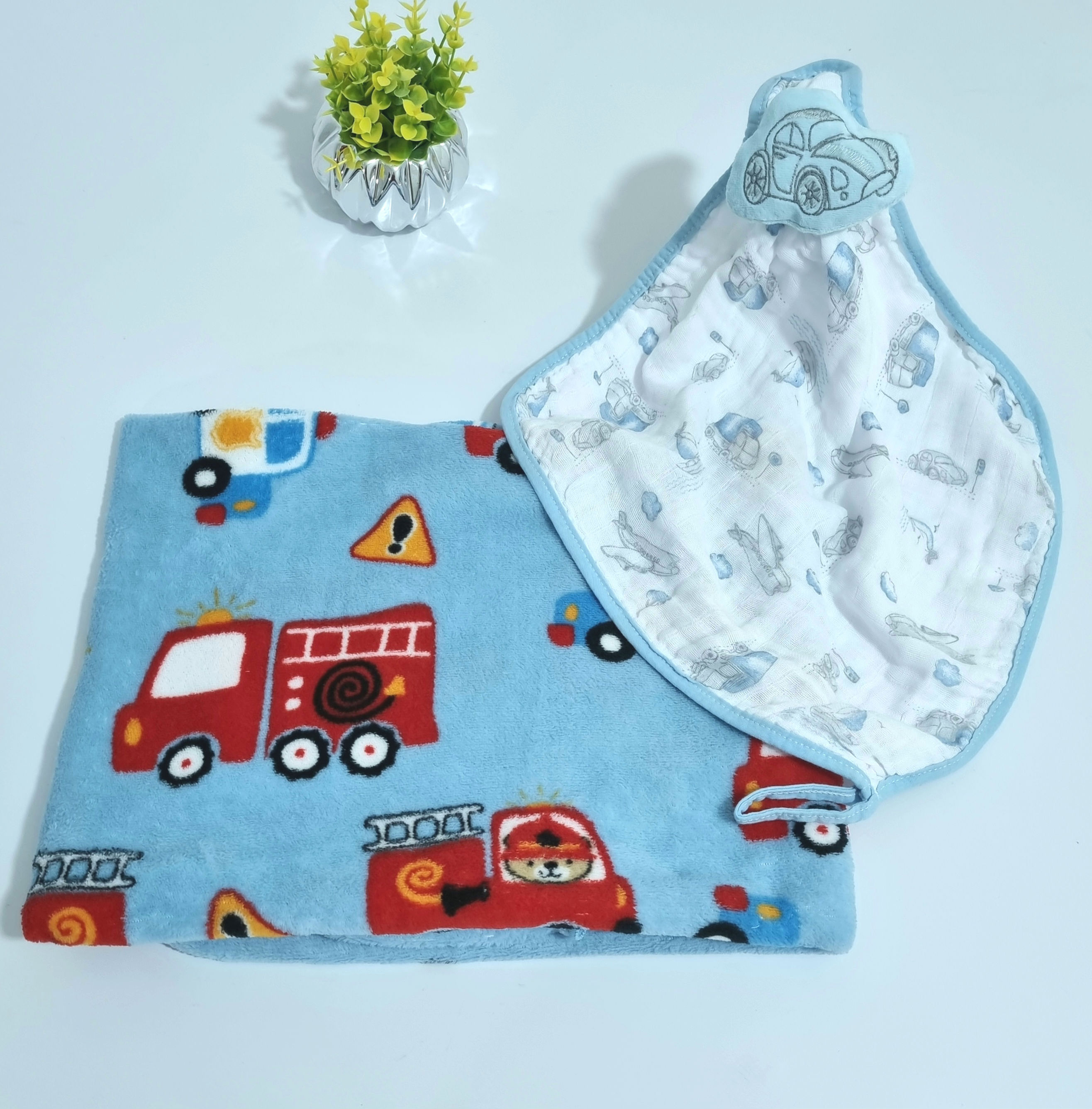 KIT NANINHA CARRO+ manta