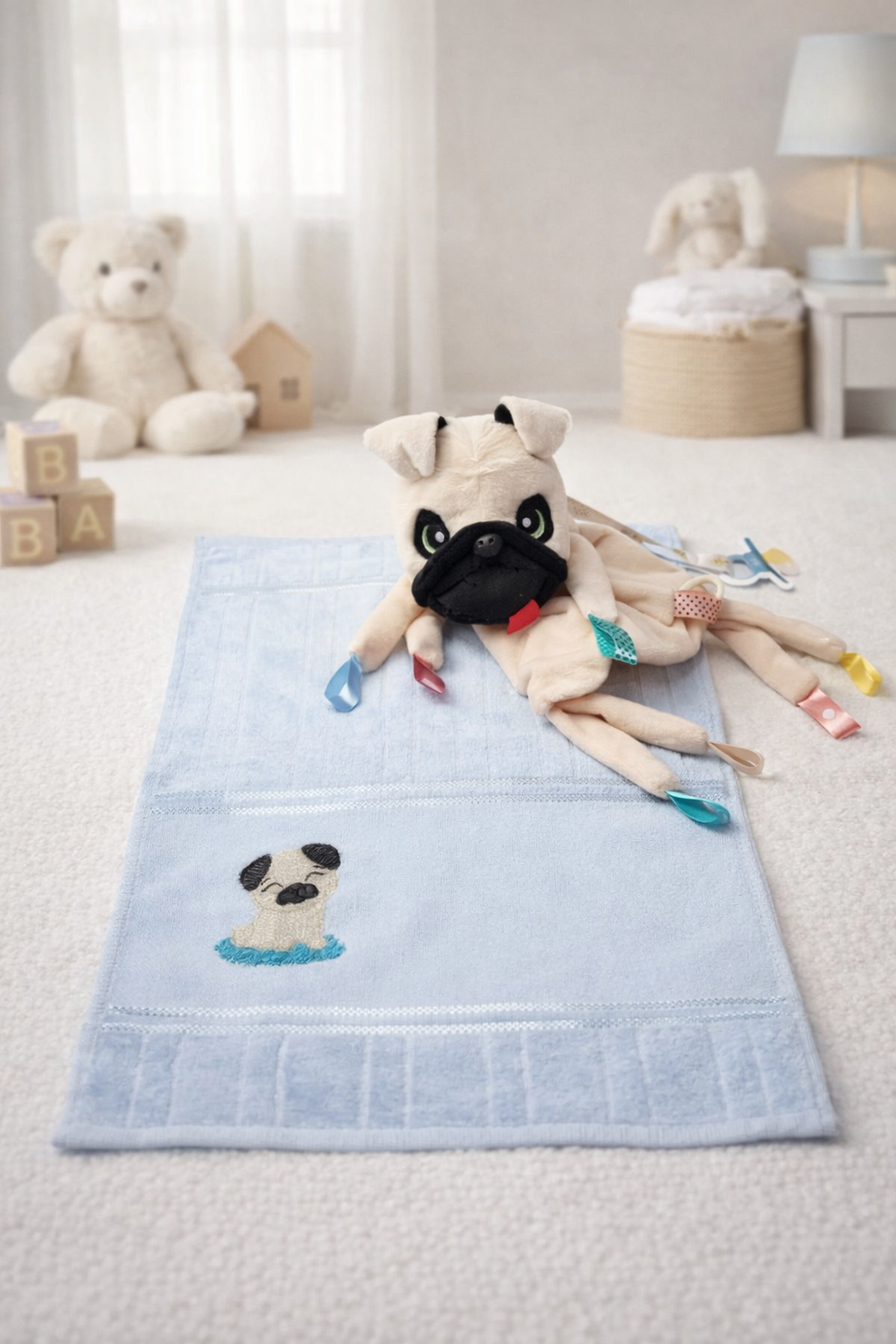 KIT NANINHA CACHORRO PUG + Toalha 