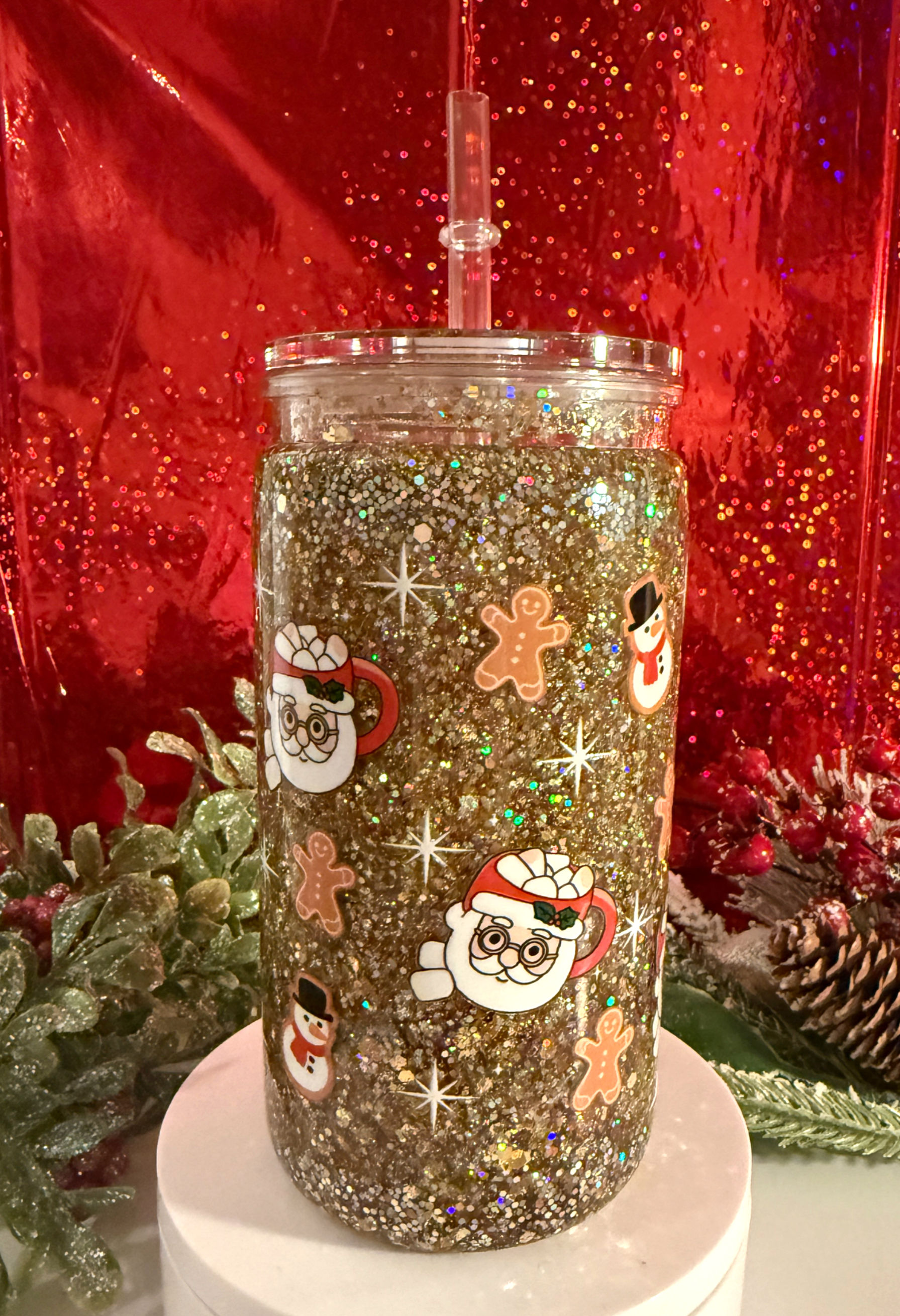 Santa & Gingerbread Snowglobe Cup