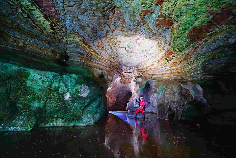 Caving Tourism | Shiny Greece
