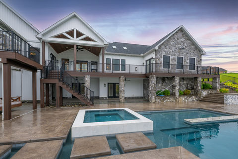 Exterior real estate photo