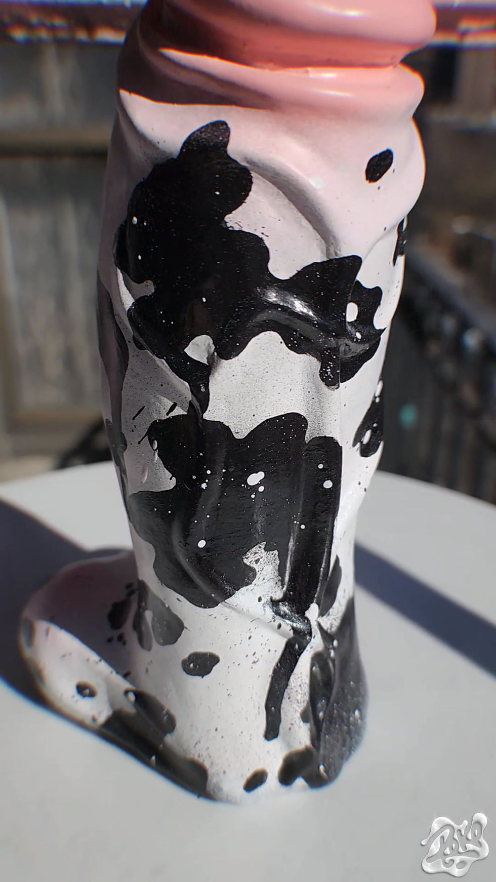Thumbnail: Cow Print DD 6/6
