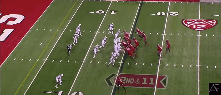 Zack_Moss_Contact4.gif