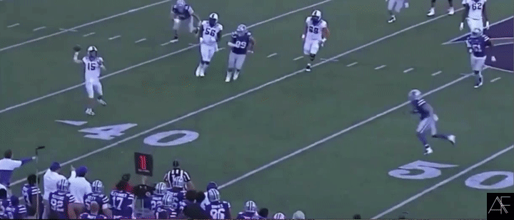 Jalen_Reagor_Contested_catch2.gif