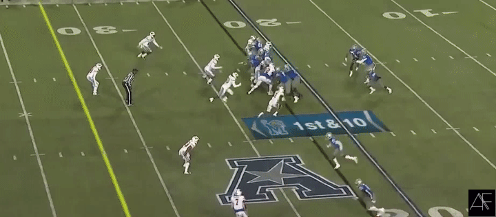 Antonio_Gibson_Through_contact2_2.gif