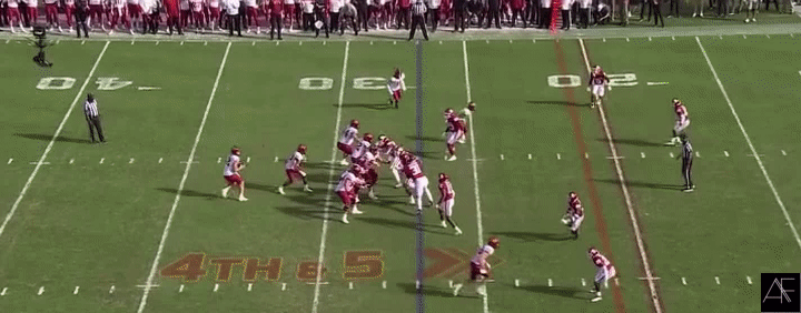 Hall_Rec4.gif