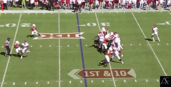 CeeDee_Lamb_Contested_catch4.gif