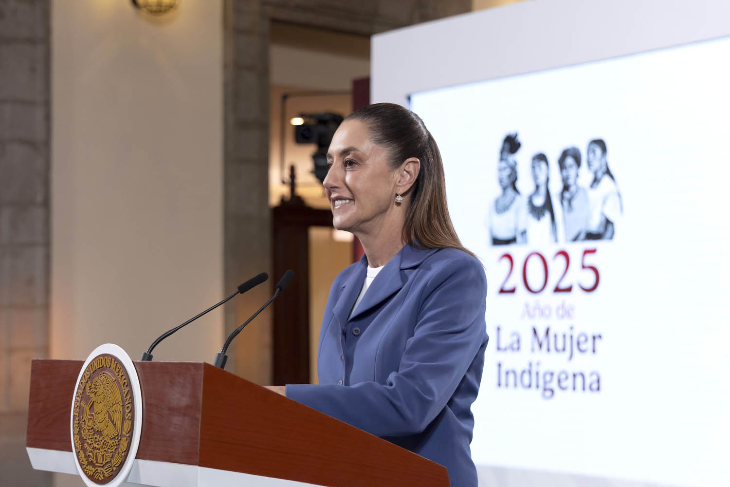 Sheinbaum advierte sobre propuesta de impuesto estadounidense a remesas enviadas a México