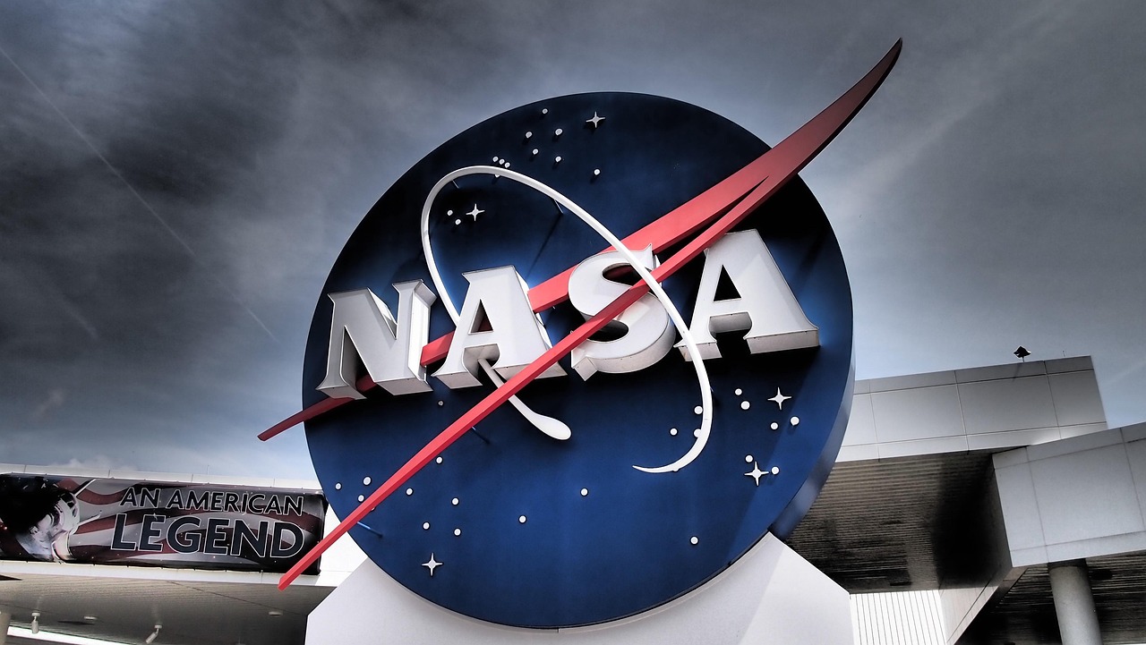 NASA y México fortalecen alianzas en astronomía y STEM