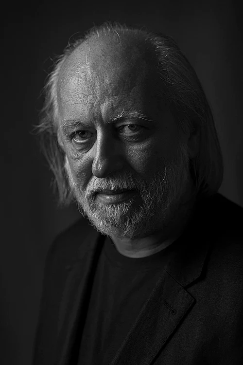 László Krasznahorkai, el "maestro del apocalipsis" húngaro, gana el Nobel de Literatura 2025