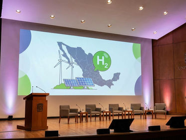 Expertos de la UNAM exponen visiones clave para la transición energética en México