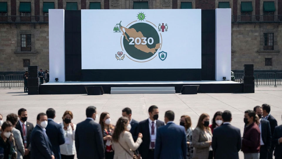 La propuesta de Sheinbaum prioriza desarrollo sostenible, equidad y seguridad para impulsar el crecimiento nacional.