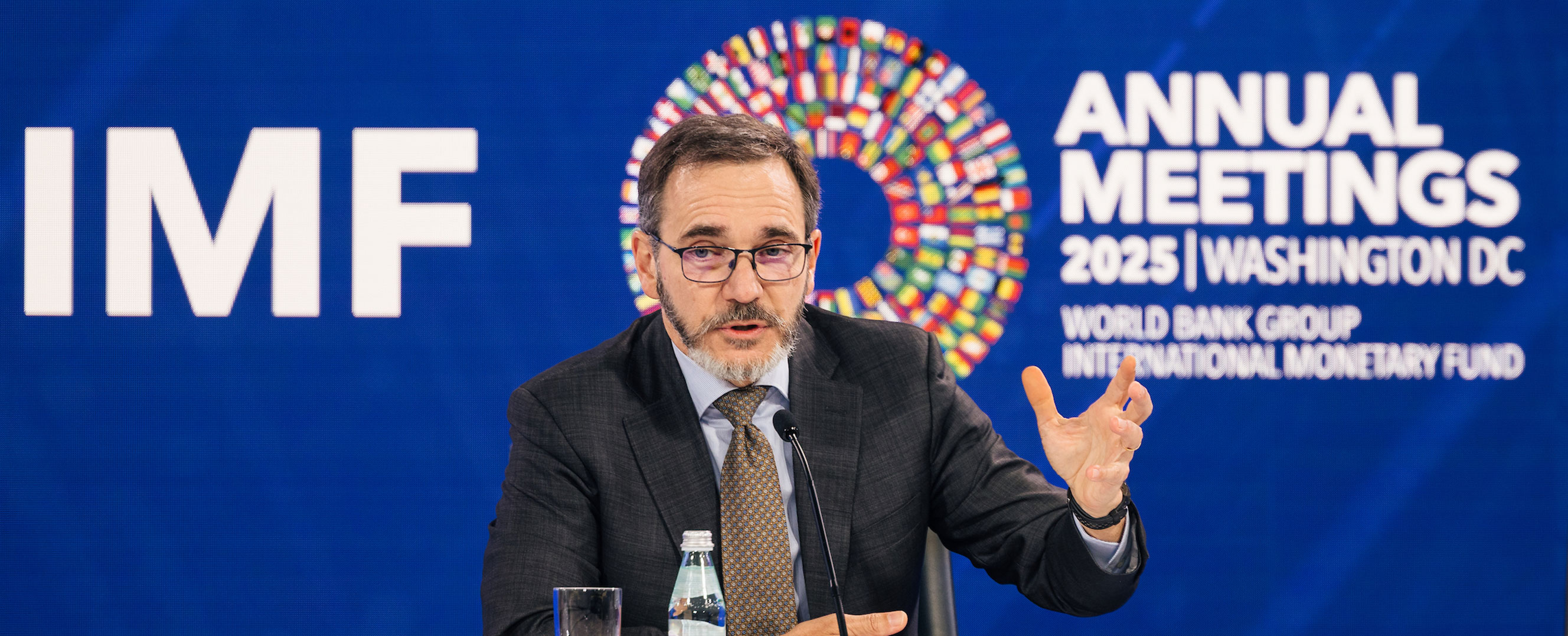 FMI eleva pronóstico de crecimiento para México en 2025