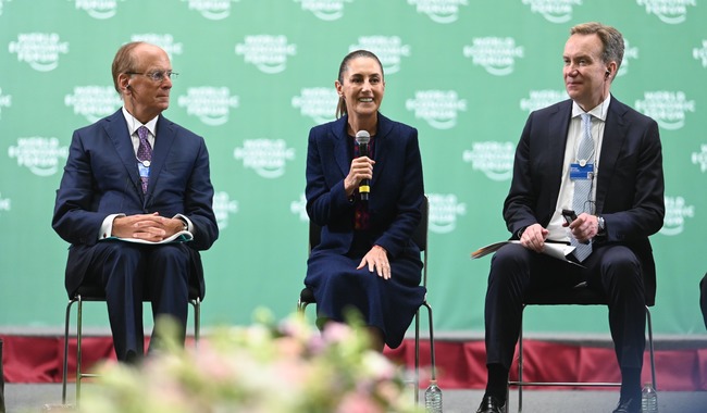 Sheinbaum presenta el Plan México en el Foro Económico Mundial, atrayendo inversión extranjera