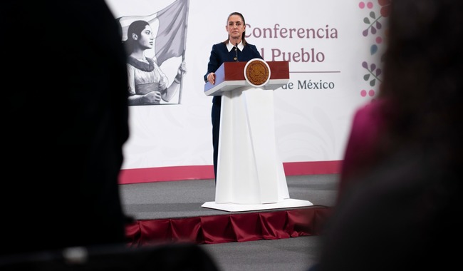 Sheinbaum critica redadas antimigrantes en EE.UU. y promete protección