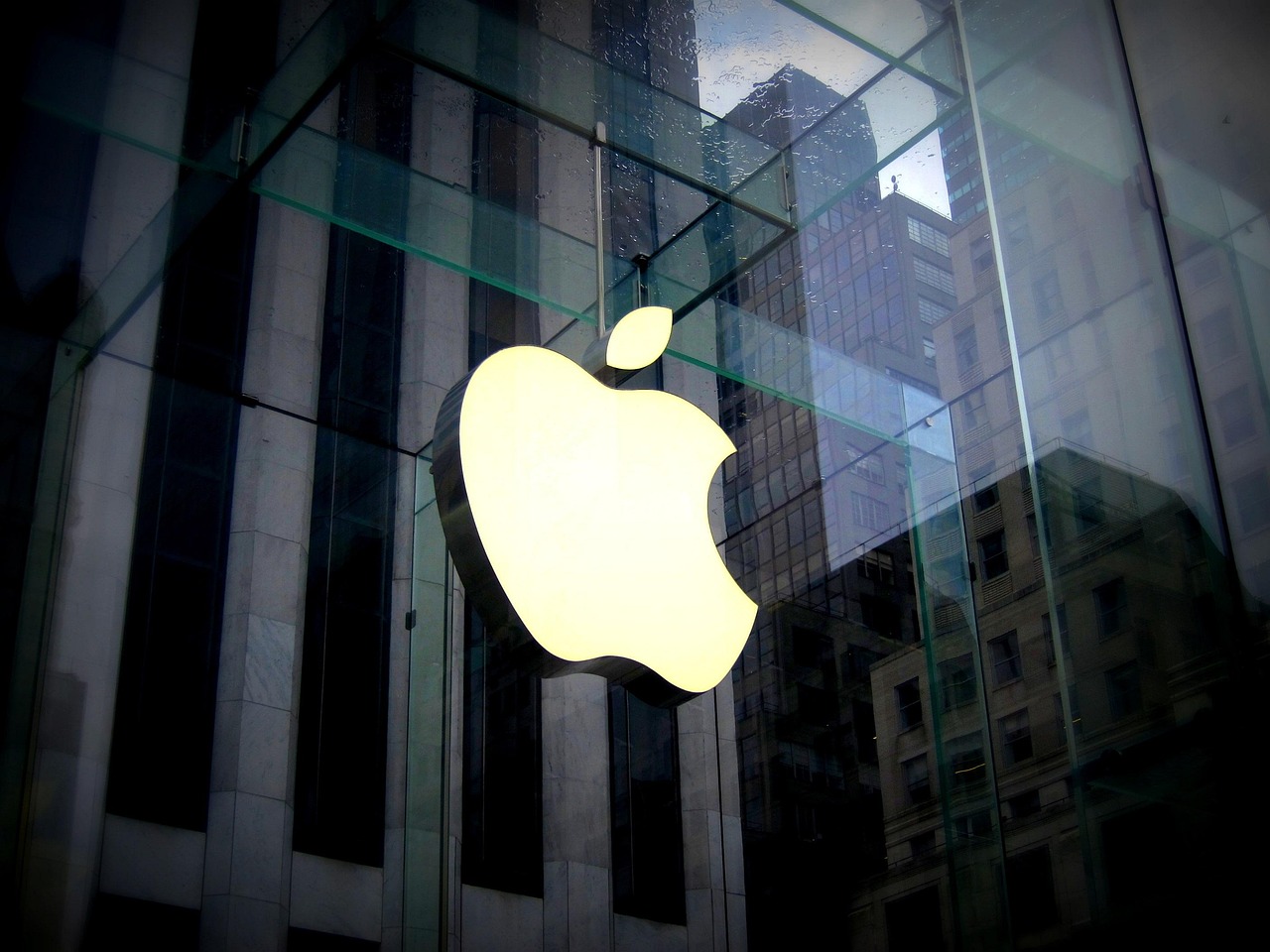 Apple adquiere derechos exclusivos de transmisión de Fórmula 1 en EE.UU.