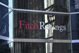 Fitch eleva calificación de Pemex gracias a apoyos gubernamentales de Sheinbaum