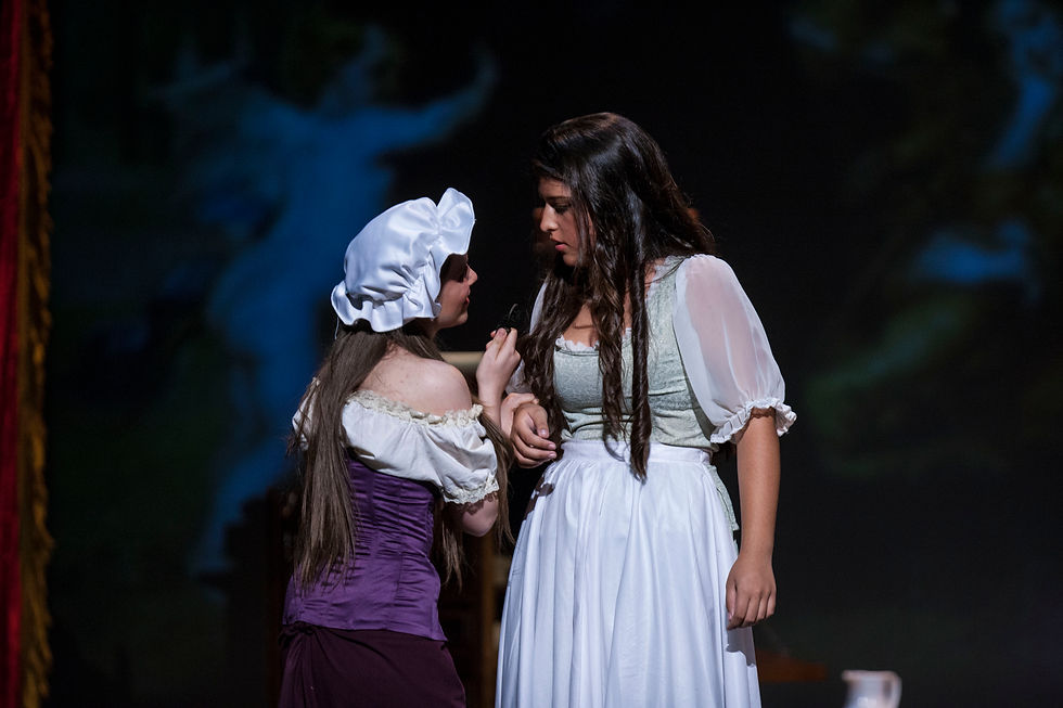 Marcela and Anarda | Act I