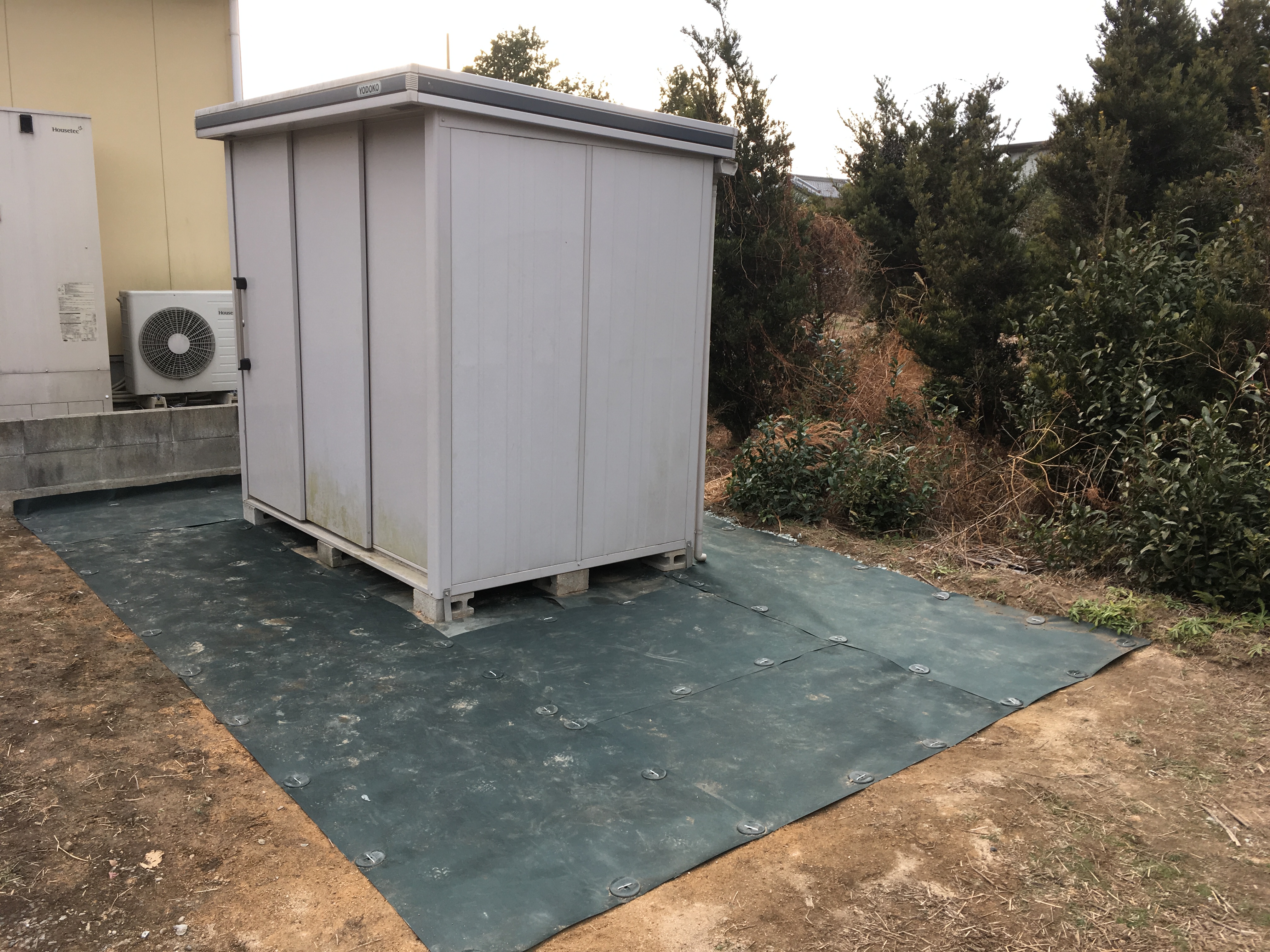 防草シート敷設・物置移設