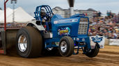 Mt. Hope Nationals 2026: Overflow Crowd Packs Mt. Hope for a Full Night of Pulling