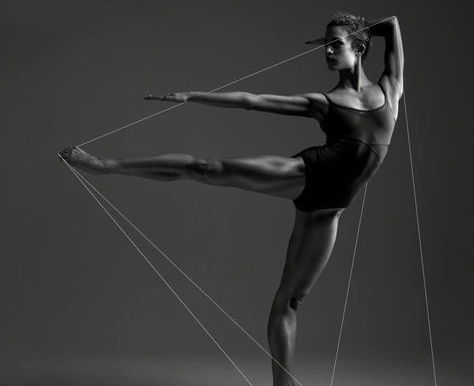 Architectural Alignment: How Ballet & Iyengar Yoga Build Powerful Posture