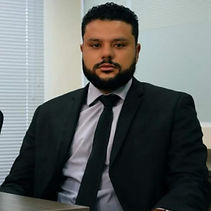 Ricardo Advogado_edited.jpg