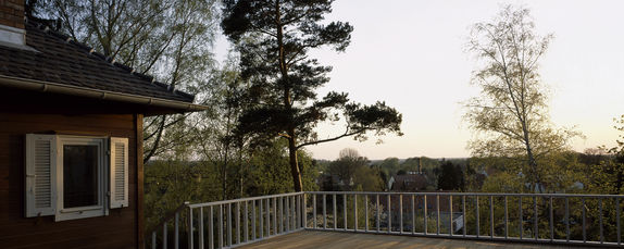 Einsteinhaus_Dachterrasse_FotoHansBachPotsdam.jpg