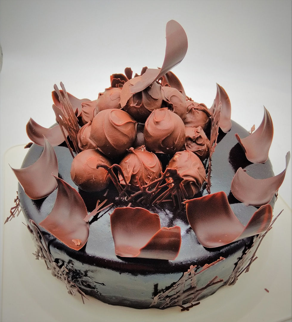 Chocolate Cake with Chocolate truffles