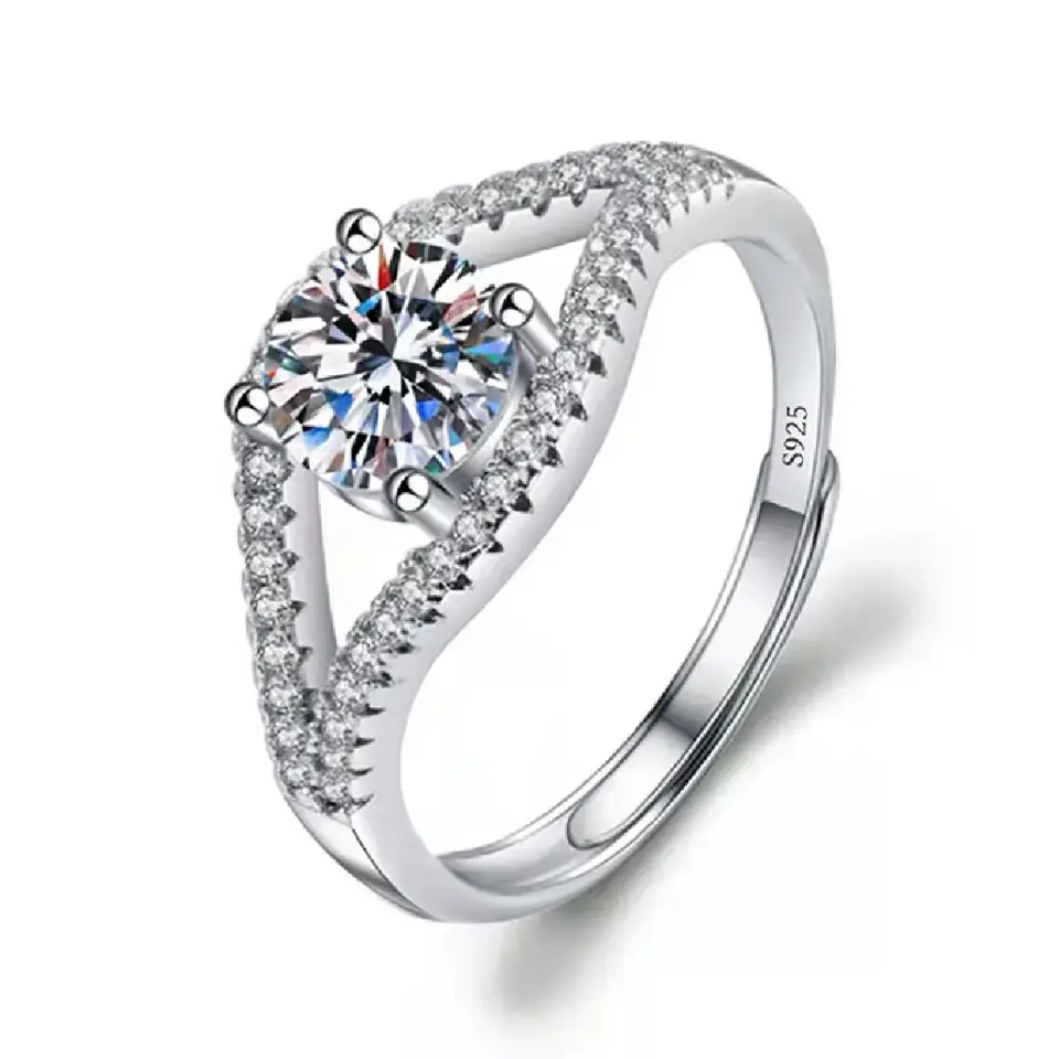 Sparkling Paths Stud Ring