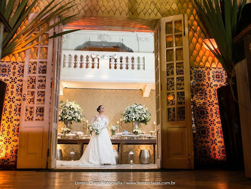 Casamento Clássico de Natalia e Ricardo: Elegância em Branco e Dourado