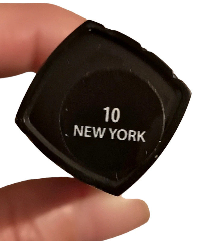 Miniature : Rouge à lèvres LOVELY POP - "Tour du Monde" - 10 NEW YORK