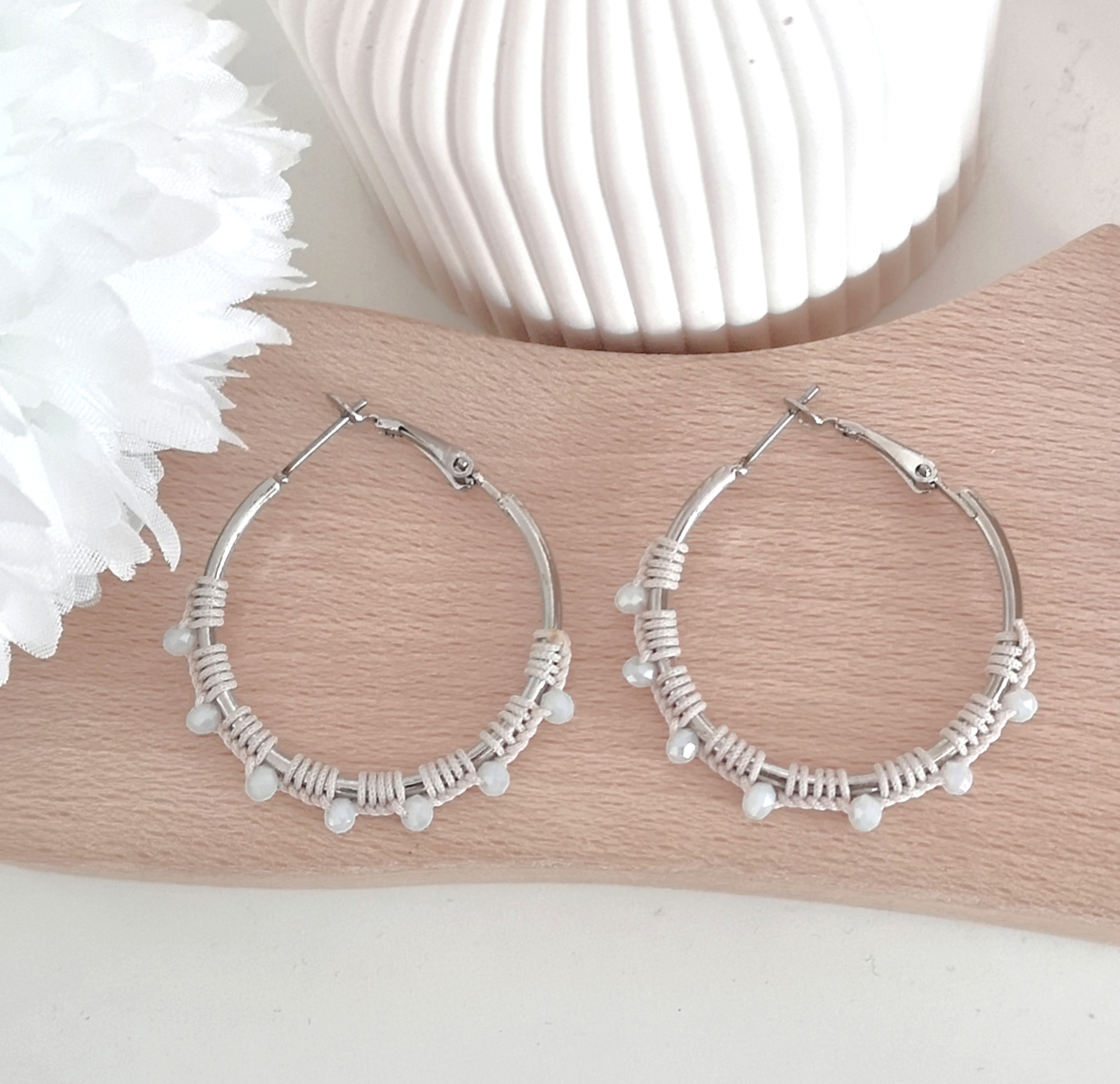 Créoles perlées esprit bohème chic