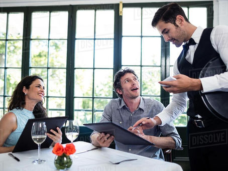 How to Avoid Restaurant Diet Traps