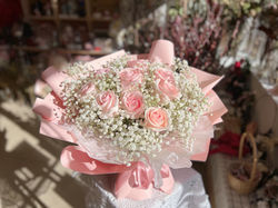 pink roses with baby_s breath $135