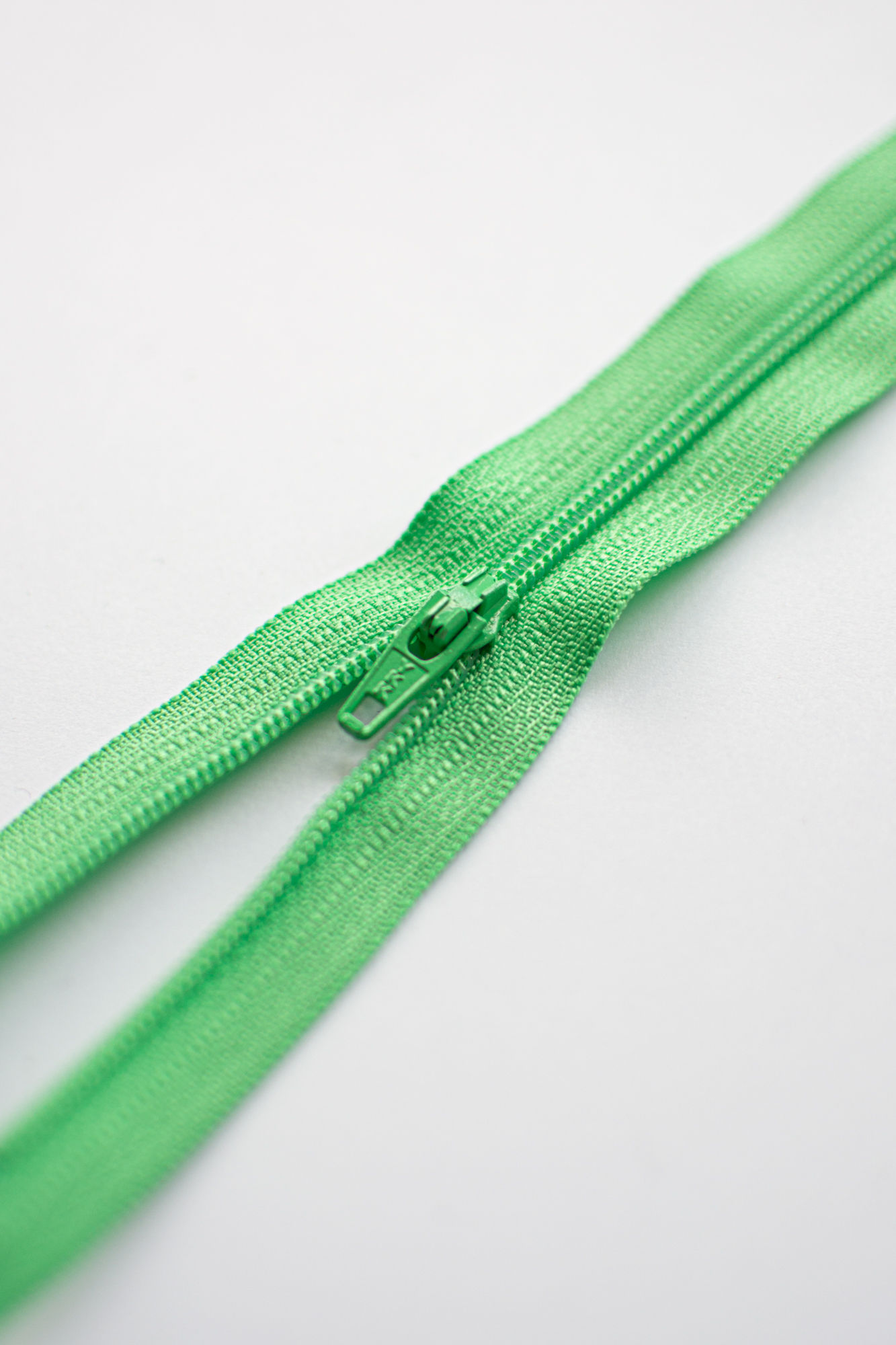 Fijne rits polyester helder groen 873