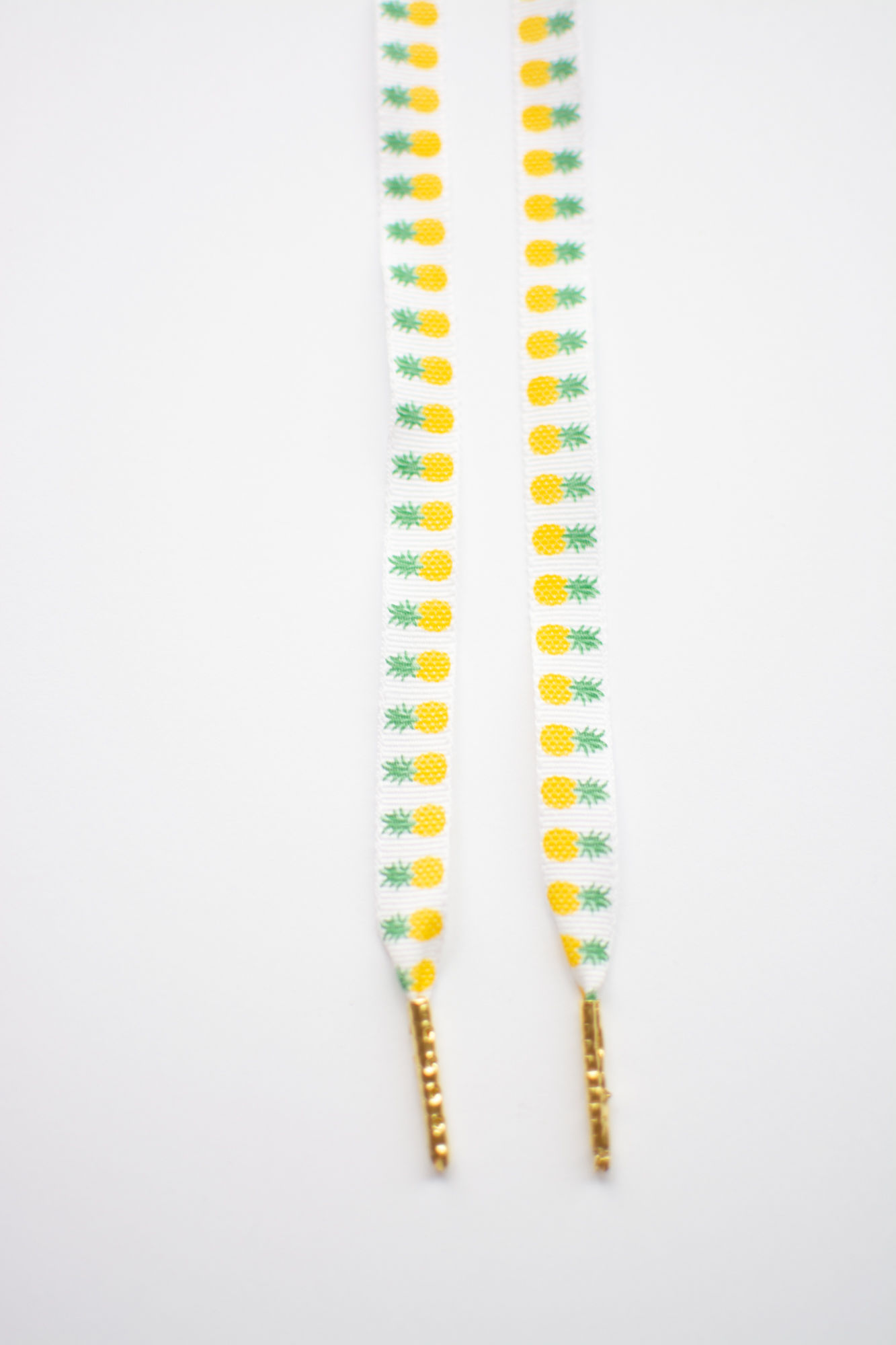 Schoenveters plat - wit met ananassen