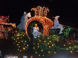 NightParade4