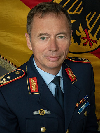 Generalmajor Traut Kdr WRKdoBw.jpg