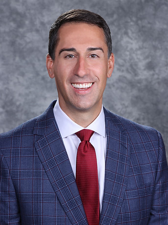 Zach Mottl Headshot.jpg