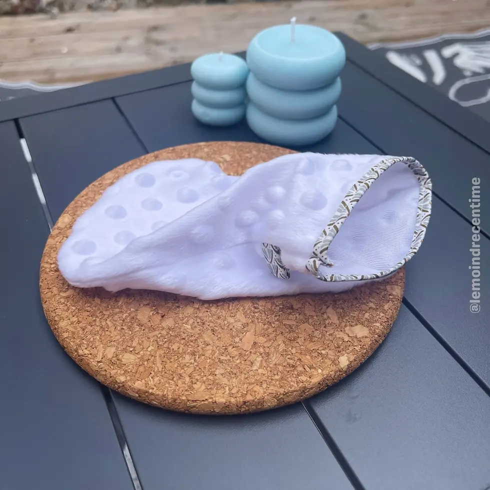 Miniature : Gant doux démaquillant (Hors-série)