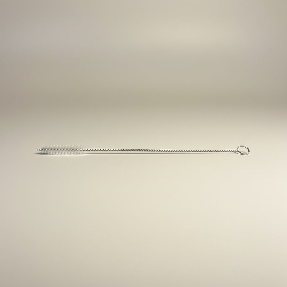 Miniature : Pailles réutilisables en inox ou en verre et goupillon
