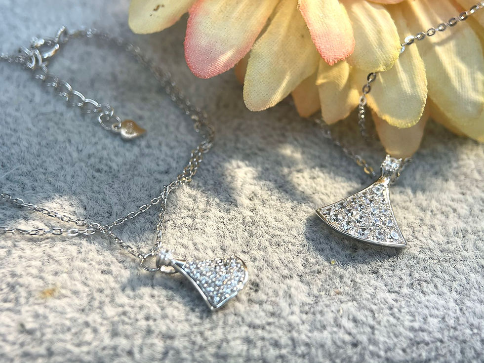 Thumbnail: Mini Diamond Ginkgo Leaf, Sterling Silver Necklace & Bracelet,Jewelry set