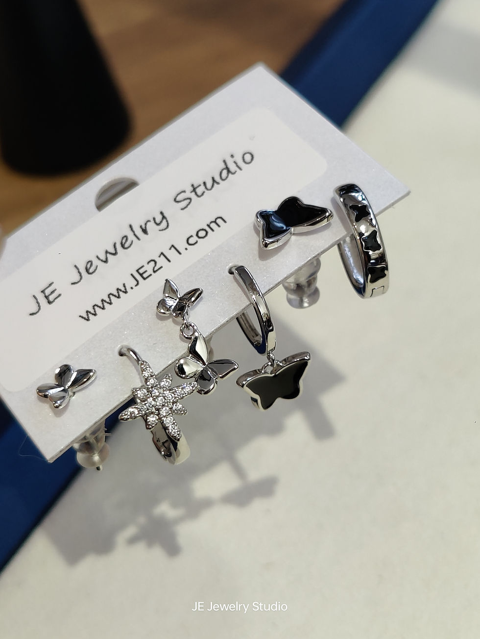 Thumbnail: Fanshion hoop earrings, for sensitive skin，water proo