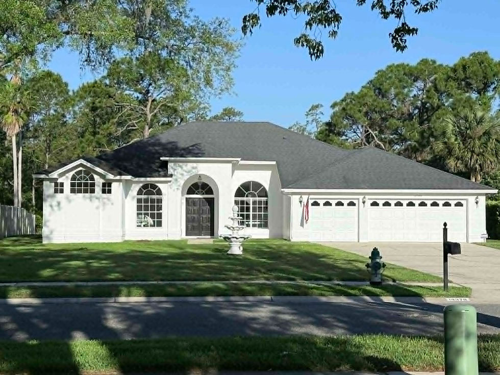 White masonry home in Orlando