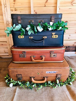 Medium_Suitcases_£6_each.jpeg