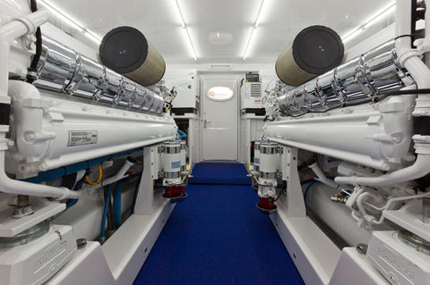 Interior of weaver islamar 80