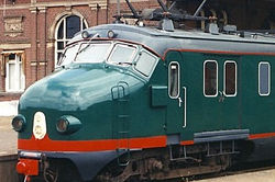 Piko 57521 NS Hondekop Bloedneus