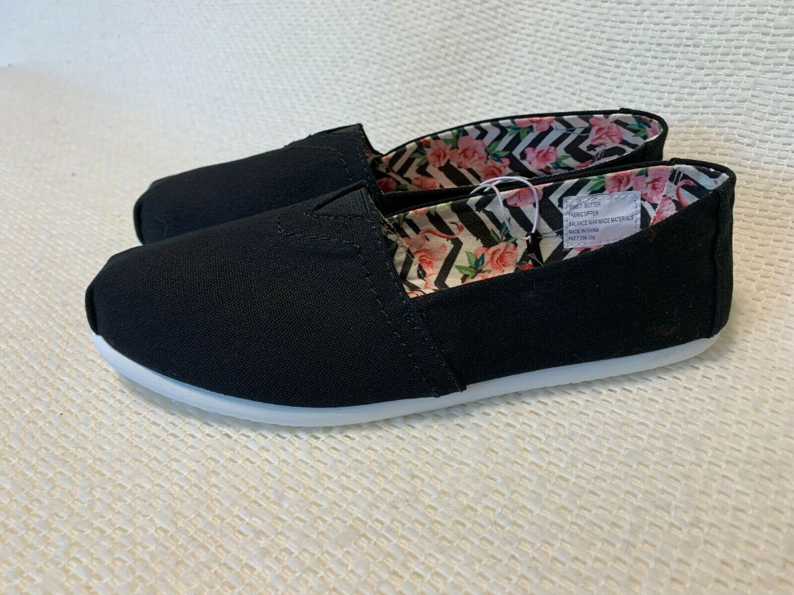 NEW! REPORT Black Canvas Flats Slip On Women's 7 Shoes